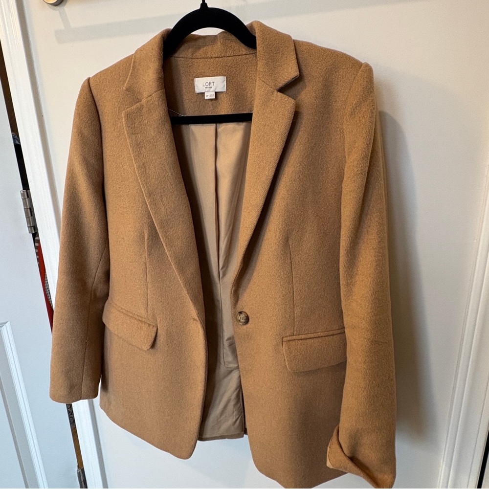 LOFT Women's Camel Blazer